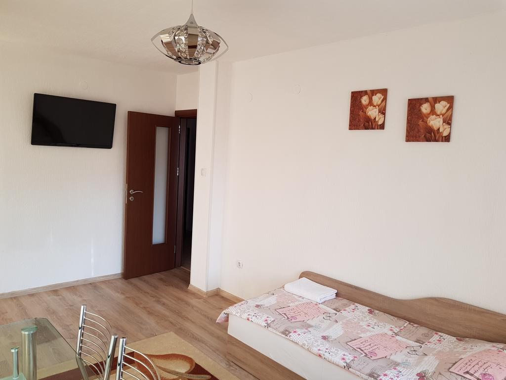 Д И В 1 - D & V 1 Apartment Sandanski Exterior foto